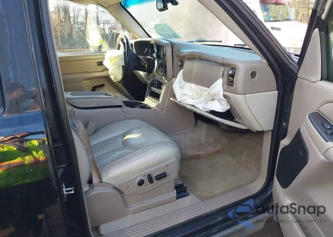 2006 Chevrolet Tahoe Z71 z USA, uszkodzony, nr VIN 1GNEK13Z86R120091